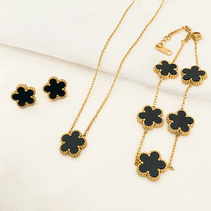 3Pcs Luxury Five Leaf Flower Pendant Necklace